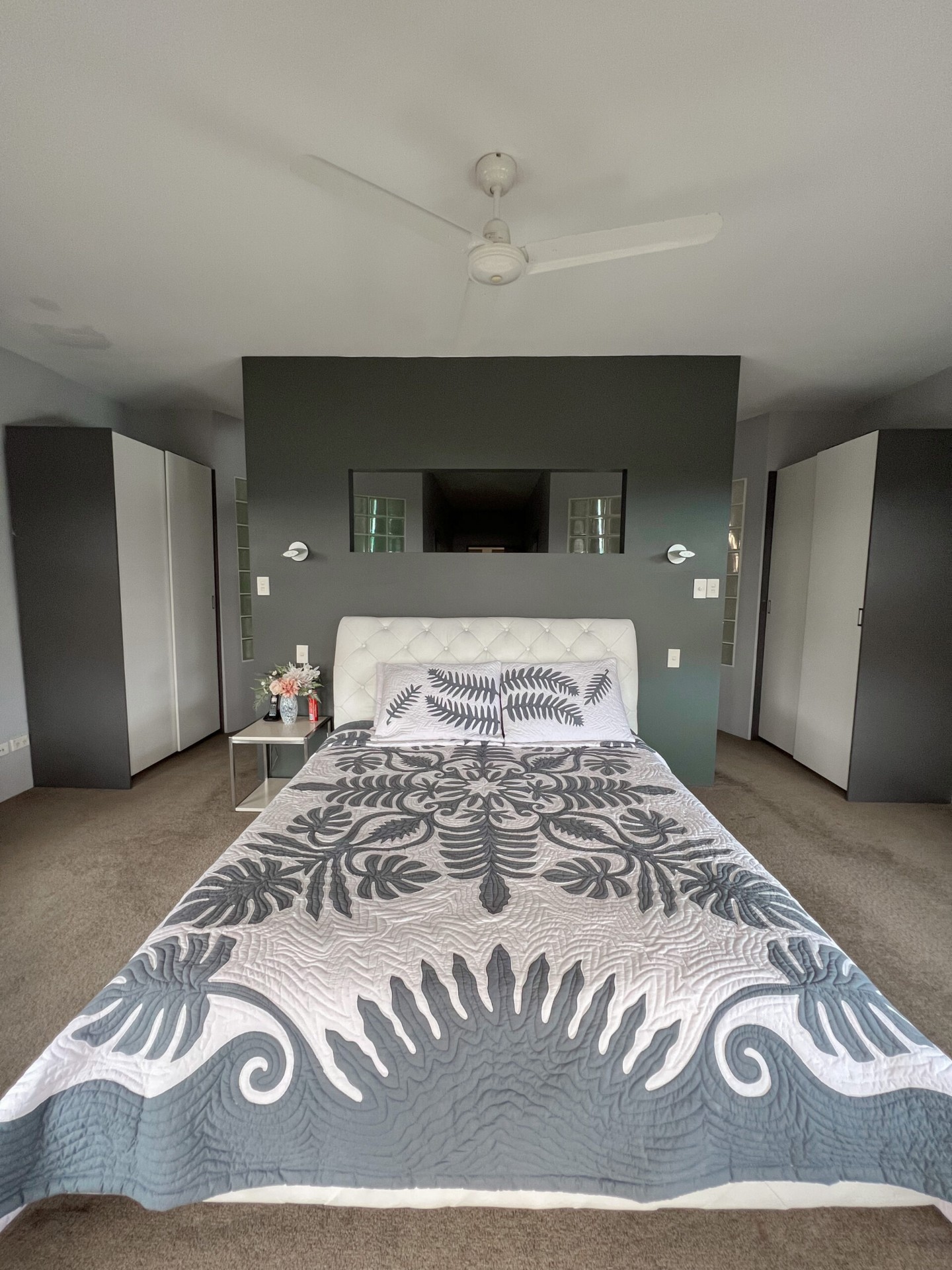 Master Suite with Ensuite - image 1
