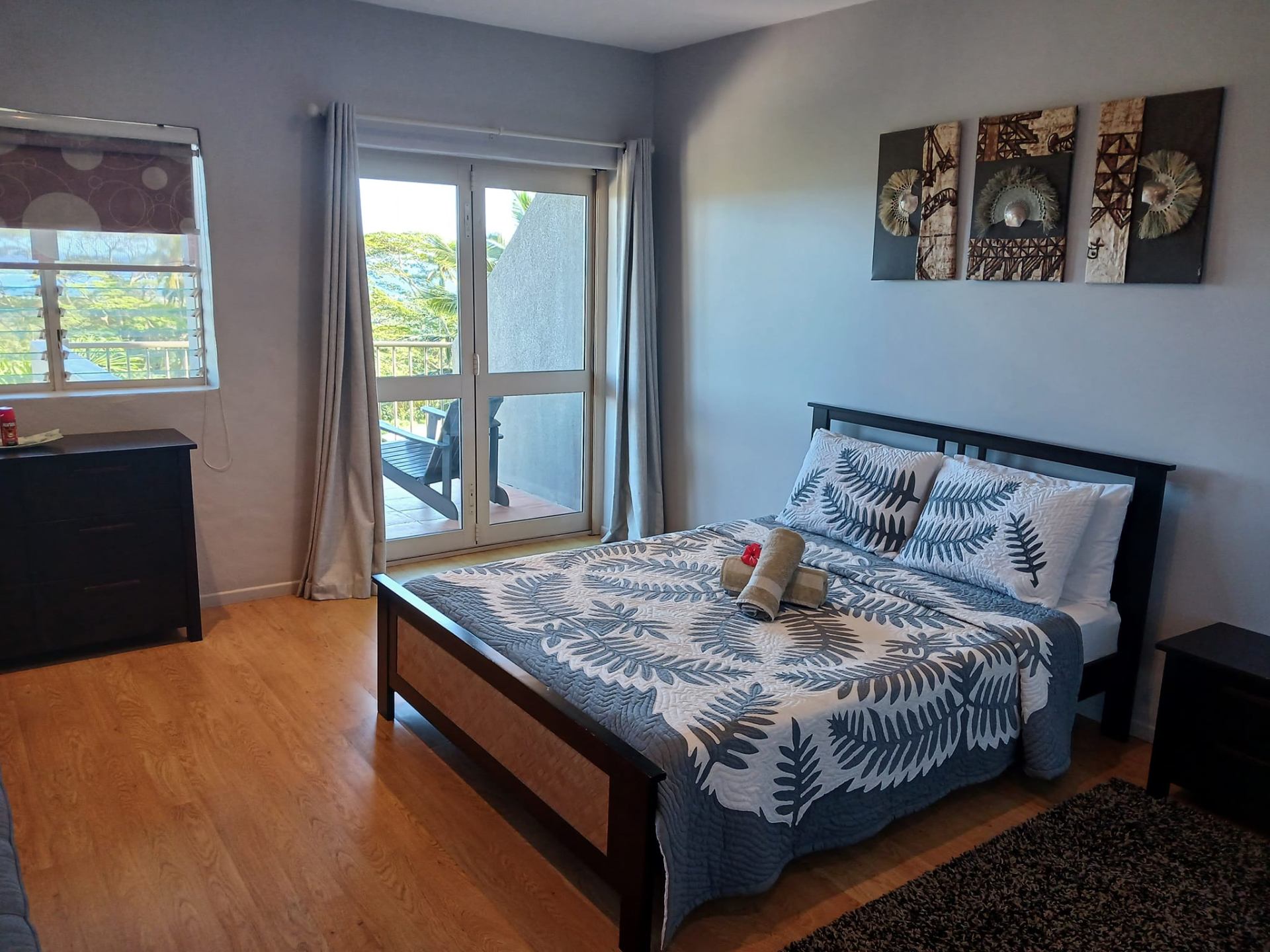 Private Room with Ensuite - image 1